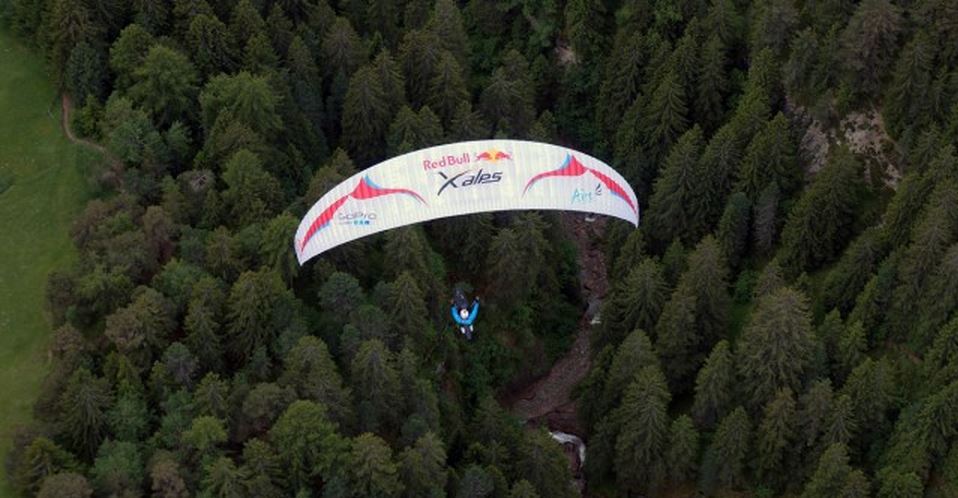 Ozone LM5 Lightweight Paraglider