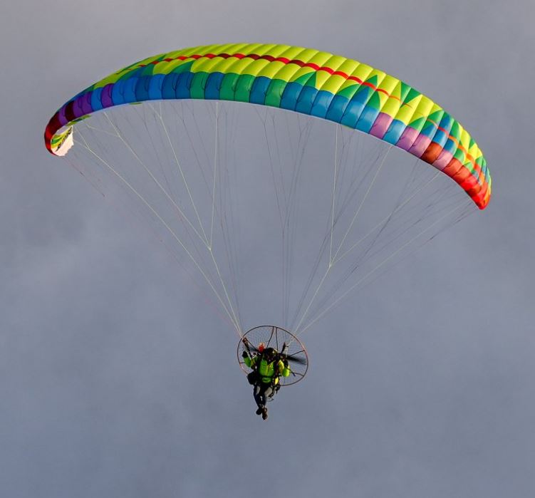 BGD Blizzard Paramotor wing - Click Image to Close